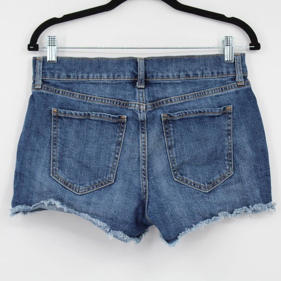 Old Navy Floral Embroidered Cut Off Boyfriend Shorts Jean Denim Size 6R - Picture 3 of 5